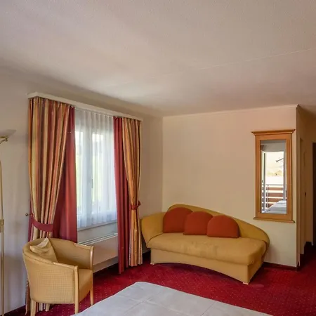 Hotel Brienz 3*