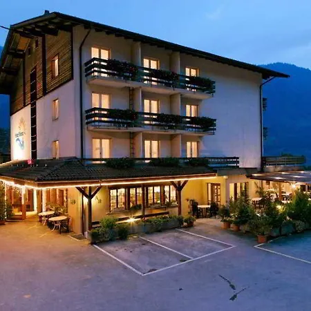 ホテル Genusshotel