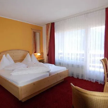 Hotel Genusshotel 3*