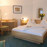 Hotel Genusshotel 3*